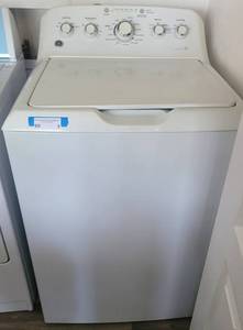 lot 2 image: GENERAL ELECTRIC WASHER MODEL GTW460ASJ5WW IN WORKING CONDITION AS SHOWN. BUYER IS RESPONSIBLE FOR PROPER DISCONNECTION.