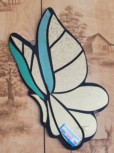 lot 78 image: (2) MIRROR BUTTERFLIES AS SHOWN. APPROX. 23 X 14 EACH. (SOLD 2 X THE MONEY)
