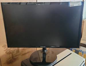 lot 111 image: SAMSUNG MONITOR MODEL LS22F350FHNXZA AS SHOWN.