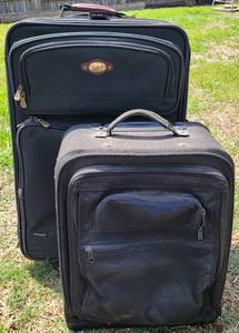 lot 192 image: (2) LUGGAGESUITCASES AS SHOWN.