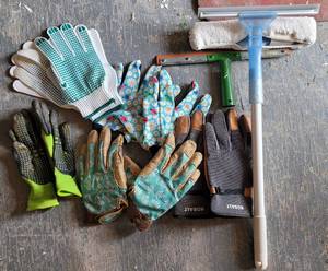 lot 215 image: GARDENING GLOVES AND MORE AS SHOWN.