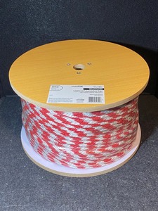 lot 50 image: New Crown Bolt 38 in. x 600 ft. Polypropylene Solid Braid Rope - Red & White