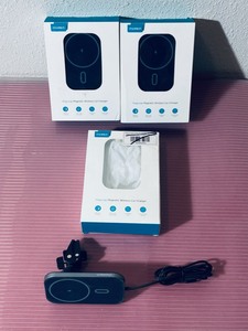 lot 52 image: Lot of 3 - New Choetech MagLeap Magnetic Wireless Car Charger For Air Vent Mount - Black