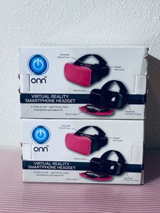 lot 118 image: Lot of 2 - New Onn Virtual Reality SmartPhone Headset Model# 0NA17VR0042 - Pink