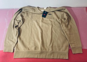 lot 137 image: New Levis Relaxed Sweater Mens Size XLT Model# A20790003 - Brown