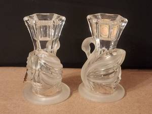 lot 67 image: Pair of 2 vintage Swann 24% full lead crystal candlestick holders