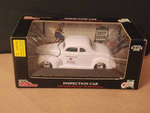 lot 73 image: Inspection Car - 124 scale die cast 1940 Ford Coupe by Racing Champion