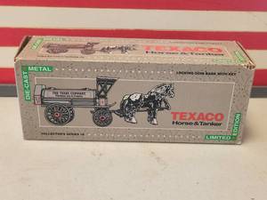 lot 150 image: Texaco Horse & Tanker - Ertl die cast collectible