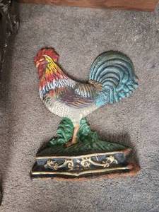 lot 133 image: Cast iron Rooster door stop