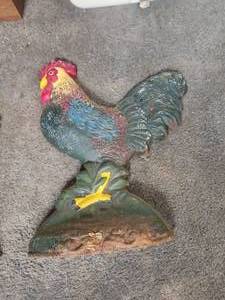 lot 137 image: Cast iron Rooster door stop