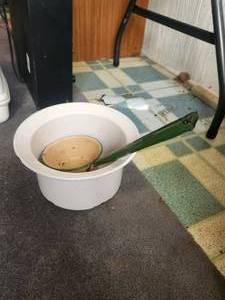 lot 142 image: Vintage enamelware water ladle and pot
