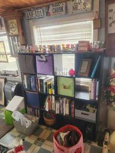 lot 166 image: Wood cubed shelving unit and contents