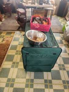 lot 181 image: Selection of pet supplies including a Harley Davidson dog leash and a Canine camper kennel with carry case and more