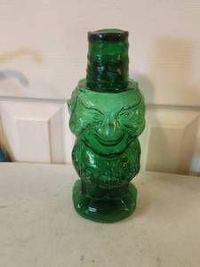 lot 193 image: Vintage Tiara Green glass W C Fields Mountaineer Man decanter