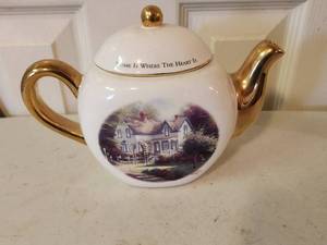 lot 186 image: Thomas Kinkade - Home is Where the Heart is II Tea-Coffee pot