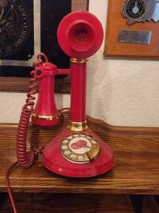 lot 224 image: Vintage - The Candlestick Telephone - Deco-Tel