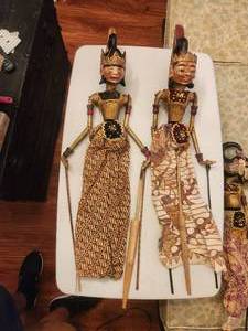 lot 248 image: Vintage Wayang Golek puppets from the Island of Java in Indonesia