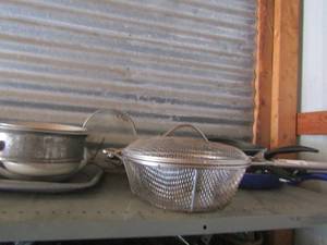 lot 31 image: various lots of pans includes deepfryer pan, cake pans, skillets, sauce pans mad more