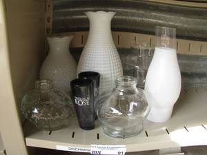 lot 91 image: 2 milk glass bubble vases, 2 tequila rose shot glasses, 2 mini vases and more