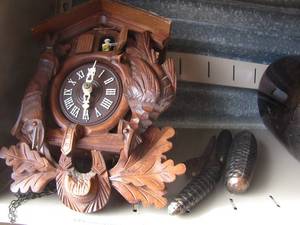 lot 92 image: Wooden CUCKOO CLOCK