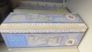 lot 100 image: 2 door catch and release trap qty 2 great for mice and other rodents