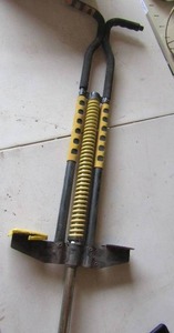 lot 160 image: POGO Stick PREOWNED