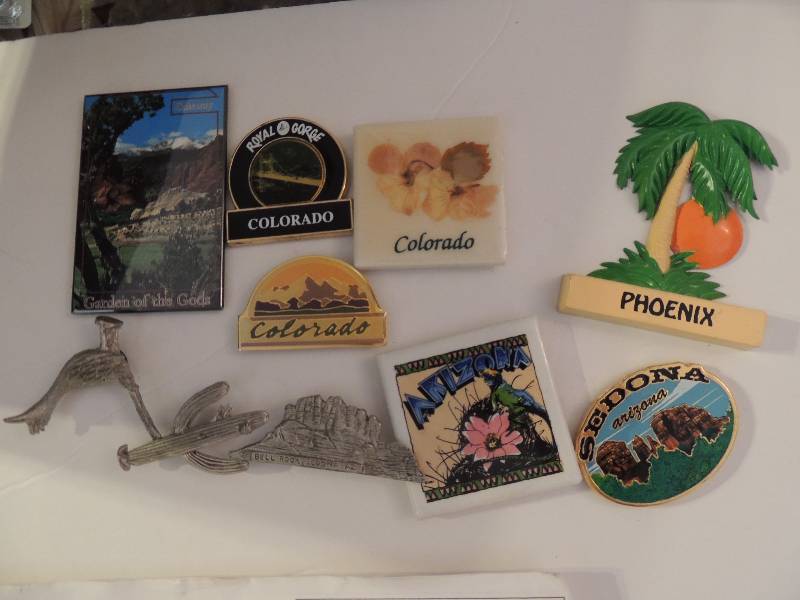 lot 84 image: MAGNETS
