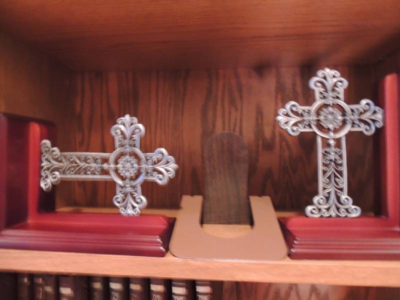 lot 129 image: Celtic Cross Book ends...
