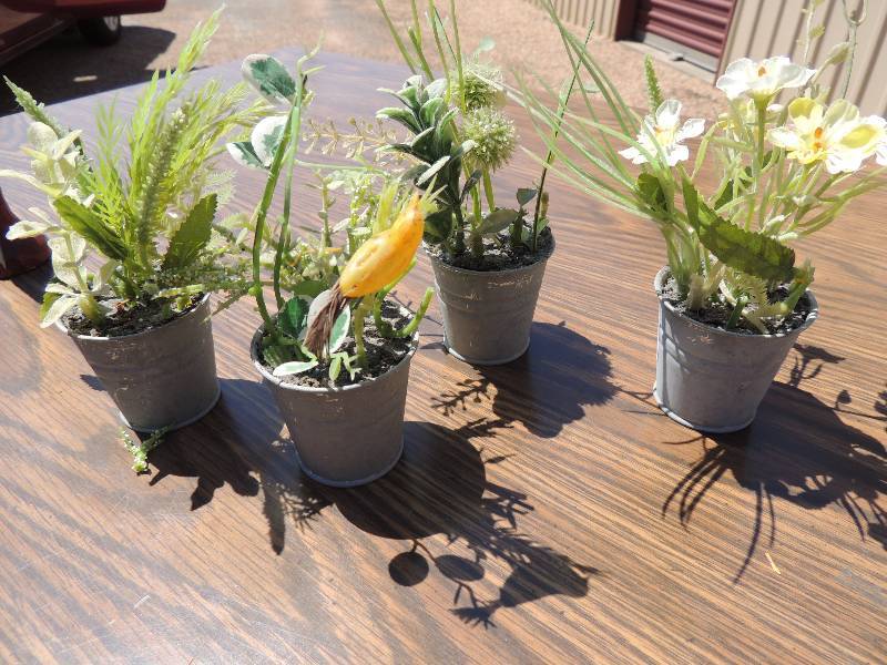 lot 210 image: 4 mini barrel planters...