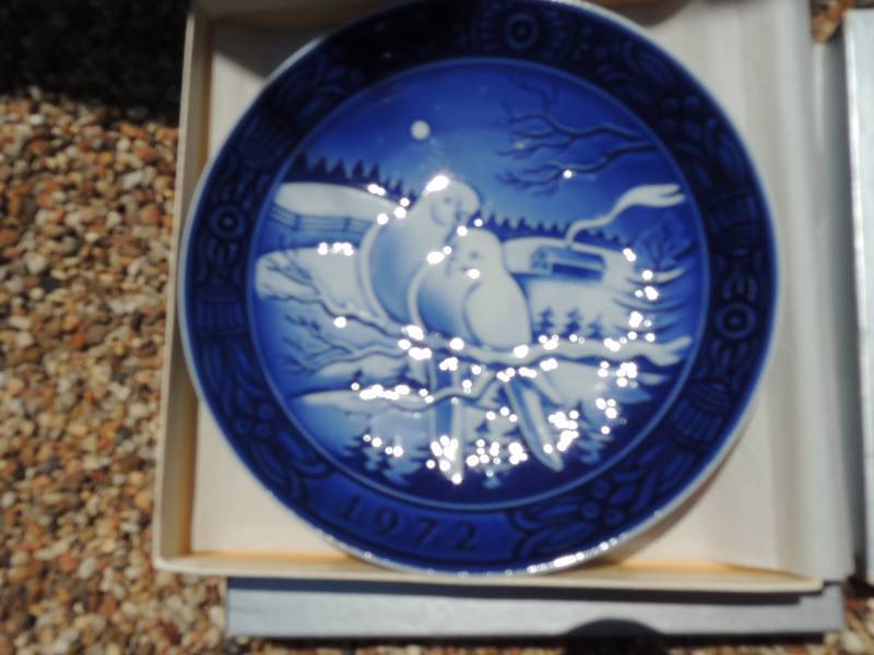lot 227 image: George Jenson Designed Collector pl...