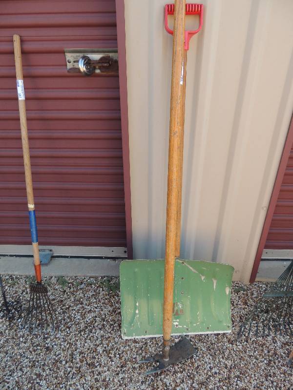 lot 288 image: Garden Hoe and Snow Shovel...