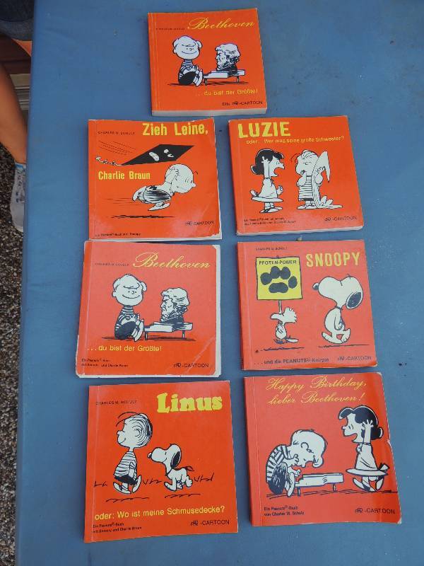 lot 303 image: Peanuts Gang Charlie Brown  WRITT...