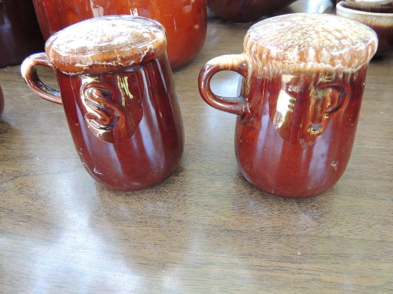 lot 334 image: McCoy Salt and Pepper Shakers...