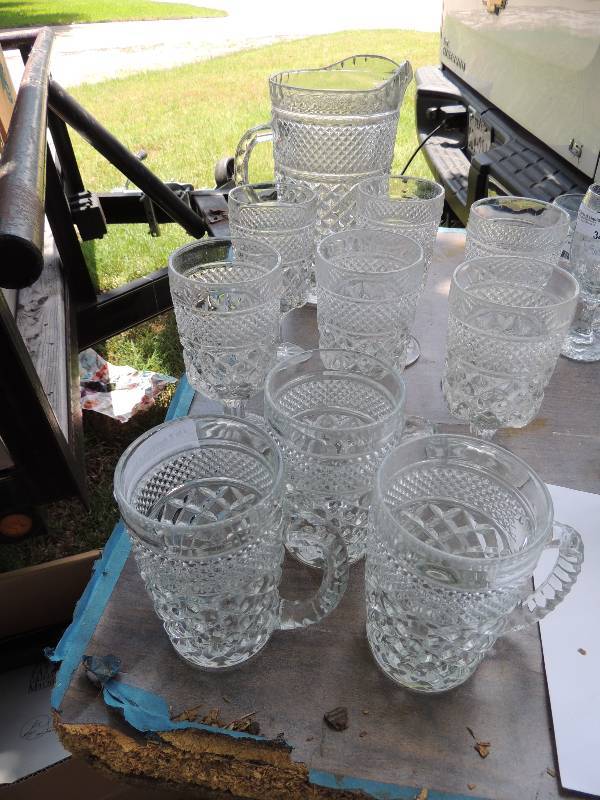 lot 340 image: Pitcher WITH  6 WATER GOBLETS &  3 ...