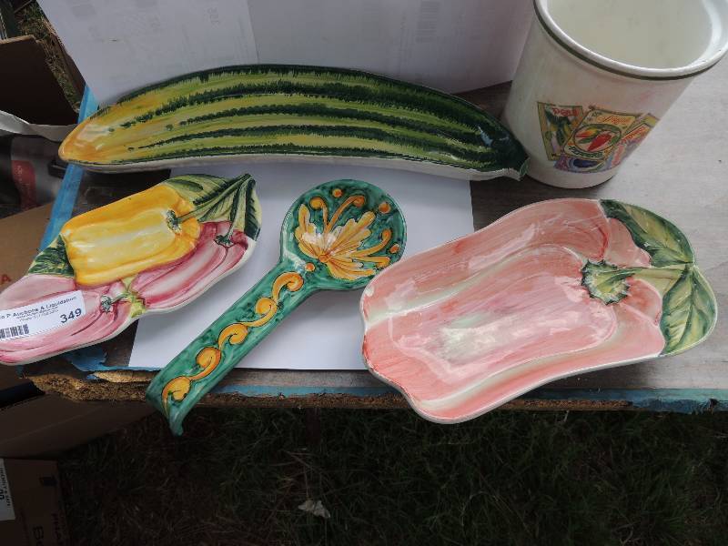 lot 349 image: Hand painted porcelain spoon rest x...