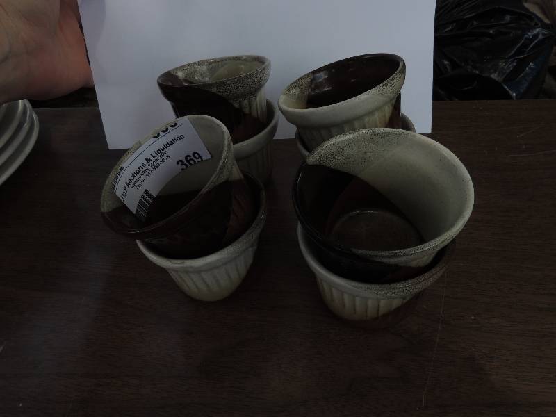 lot 369 image: 8 Saki cups by Pottery Craft 582...
