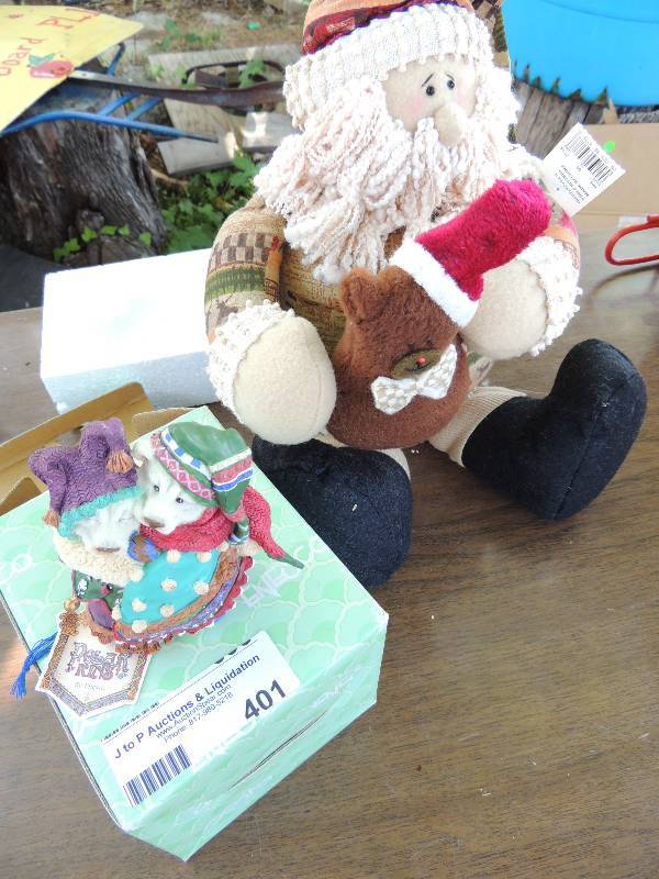 lot 401 image: Christmas Teddy Bear by Polar Kins...