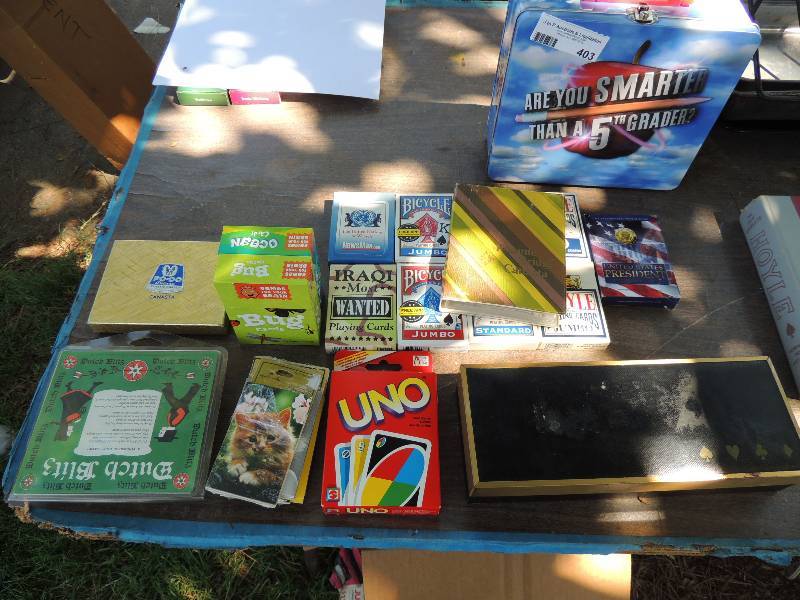 lot 403 image: 11 desks of Cards, 5 deck of cards ...