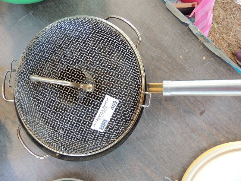 lot 409 image: Chicken fryer basket...