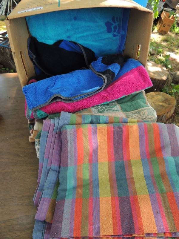 lot 464 image: Box of Fabric and Beach Towels...