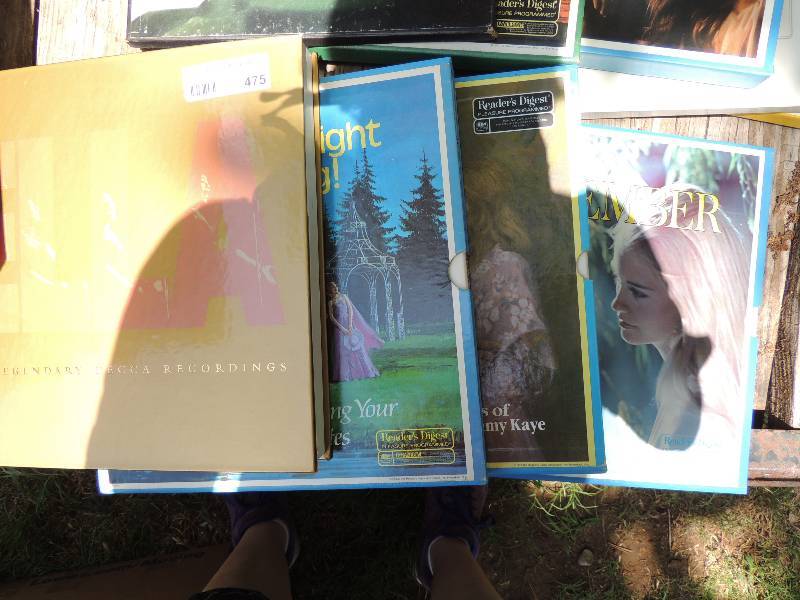 lot 475 image: Vinyl Records-  Ella Legendary, 3x ...