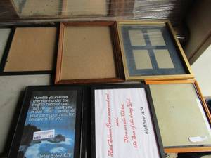 lot 103 image: 119 empty photo frames, 109 photo frames  qty 8