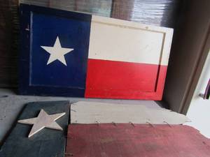 lot 111 image: 1732 Handmade wooden Texas flag, appears to be made on a old window frame, 3115 American flag painted on 3 put together wood pieces