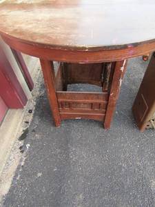 lot 52 image: 37x42 wooden dining table round