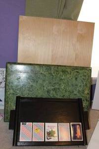 lot 26 image: Crafting Work Surfaces and also Vintage American Airlines Card Decks