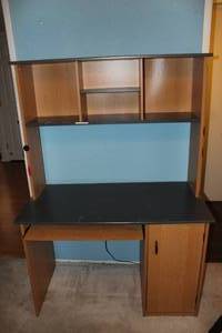 lot 66 image: Small Office Desk As Shown