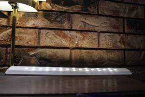 lot 19 image: Mountable LED Light