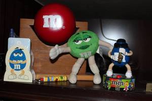 lot 112 image: Variety of M&M Collectables