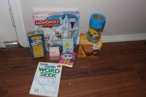 lot 136 image: Childs activity toys