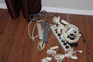 lot 242 image: Variety of Electrical Plugs, Household Extension Cords, Buss Bars Ect